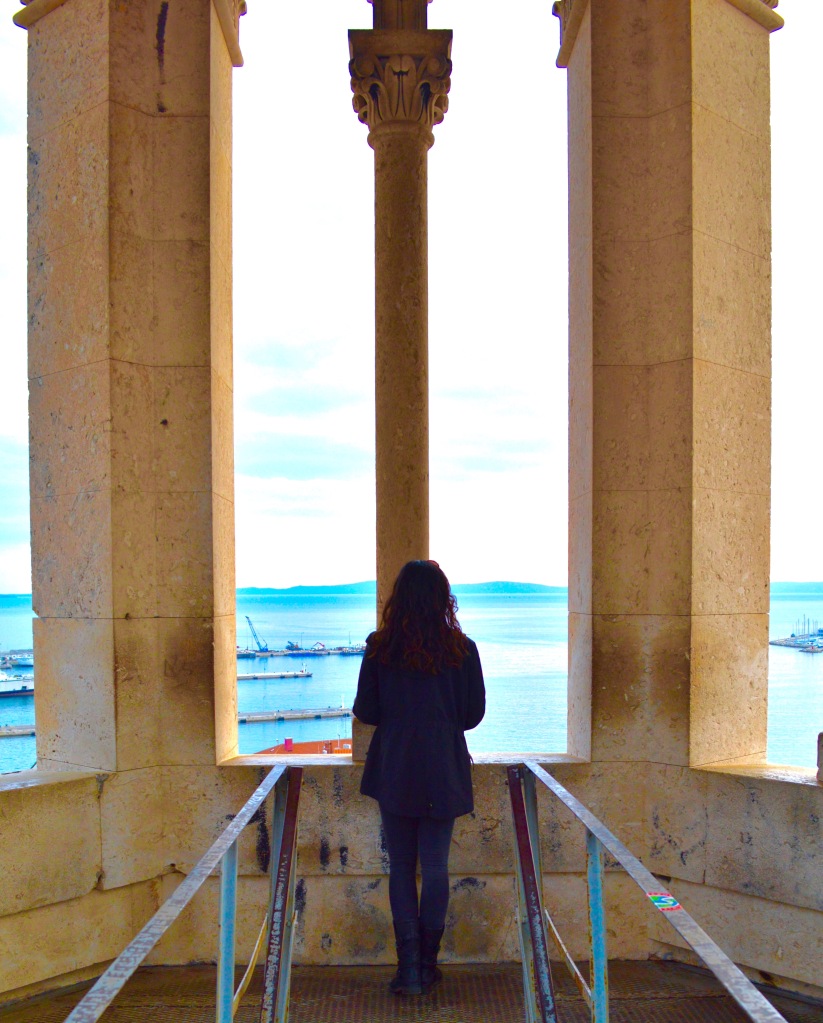 Thanks to Anisha, a senior at Syracuse University, for sharing her travel tips on Split, Croatia. Follow her on instagram @_pairofpassports